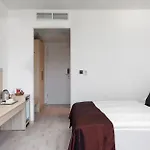 Hunguest Flóra Szálloda 4*