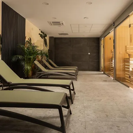 Hunguest Flora Hotel Eger