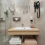 Hotel Hunguest Flóra 4*