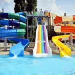 Hunguest Flóra Hotel