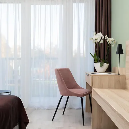 Hunguest Flora Еґер