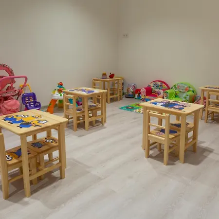 Hunguest Flóra Hotel 4*