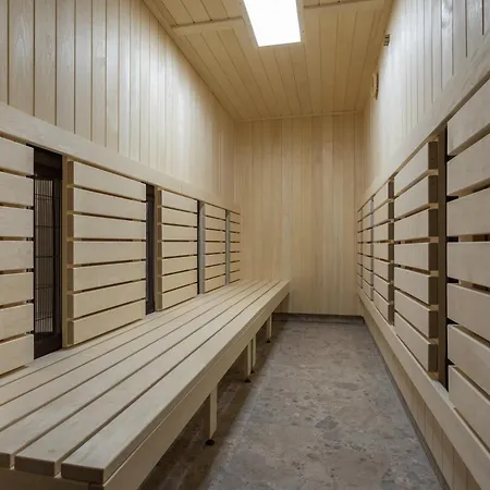 Hunguest Flóra 4* Erlau