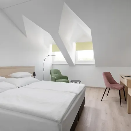 Hunguest Flora Готель