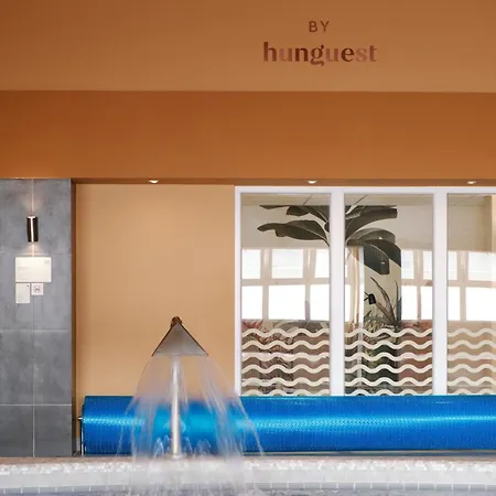Hotel Hunguest Flora