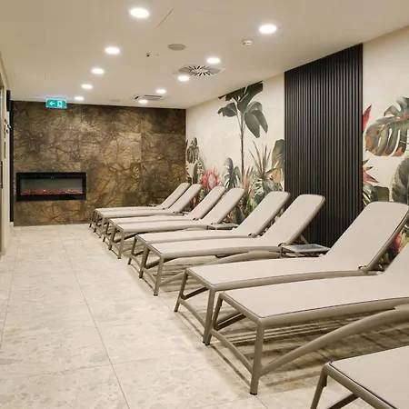 Hotel Hunguest Flora