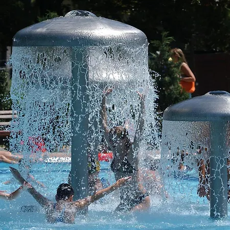 Hunguest Flora Еґер