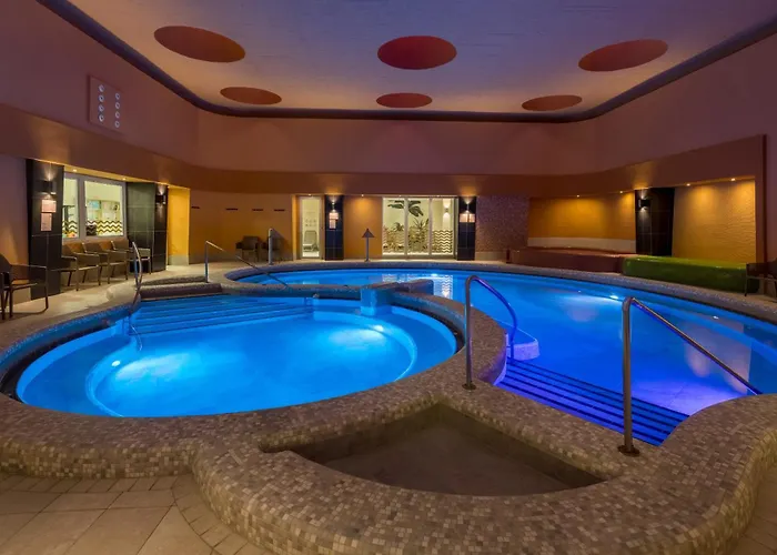 Hunguest Flora Eğri