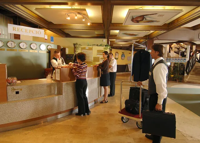 Hunguest Flóra 4* Eger